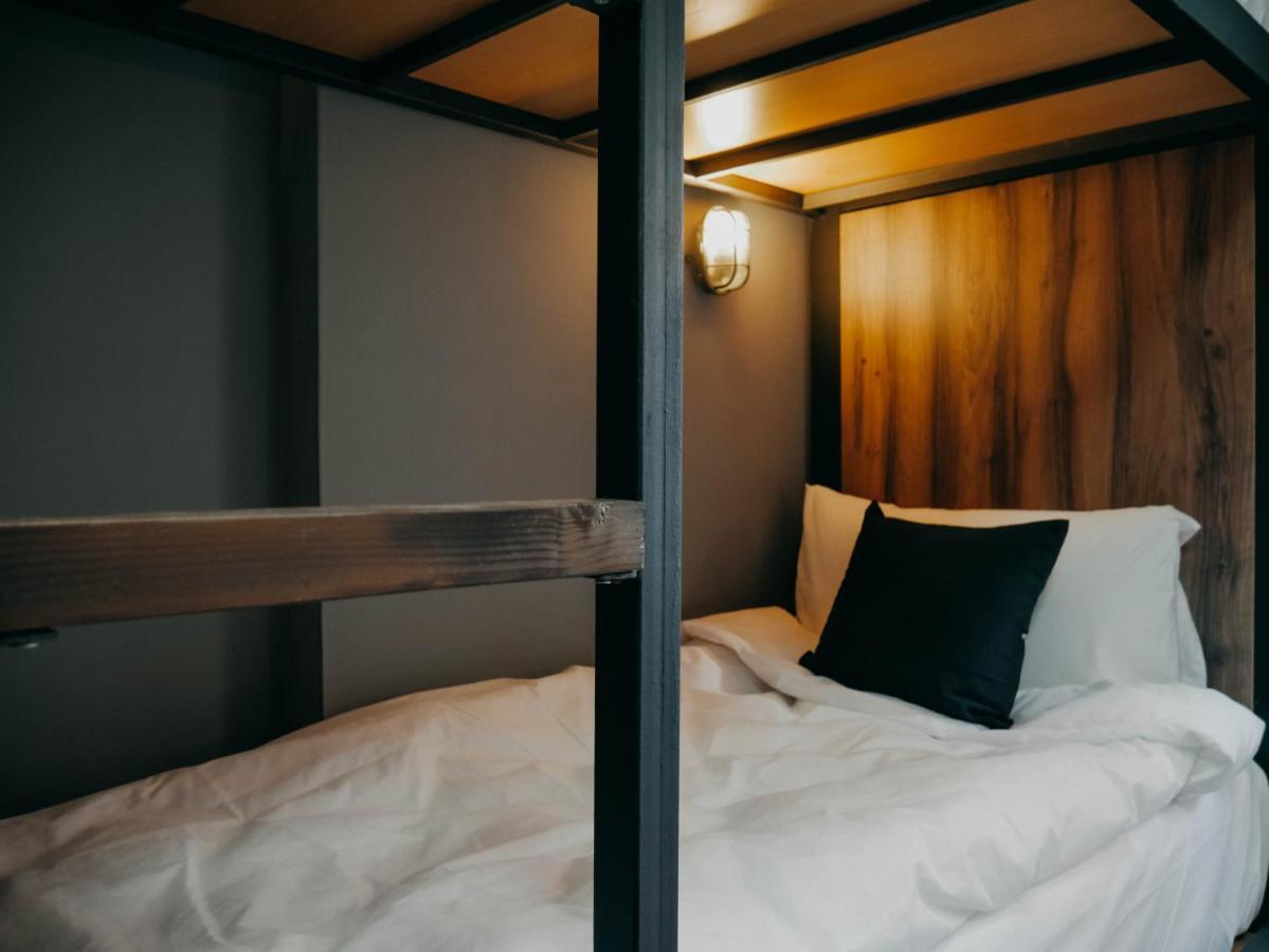 The Maze Hostel Tiranë Ngoại thất bức ảnh